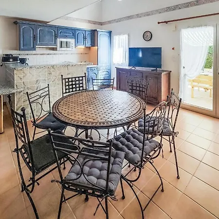 Prázdninový dům 3 Bedroom Gorgeous In Portiragnes