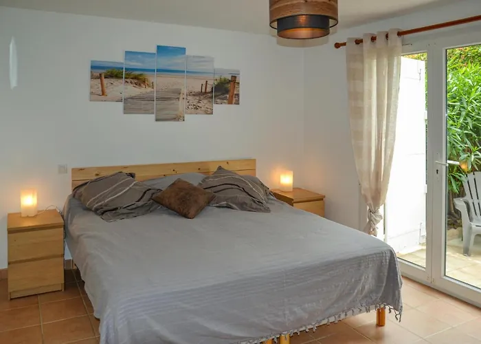 3 Bedroom Gorgeous In Casa de Férias