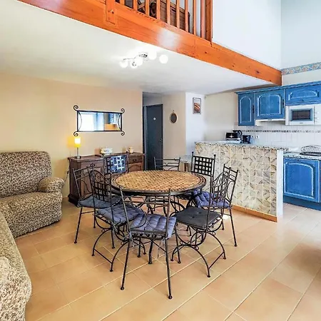Holiday home Beautiful In With Kitchen *