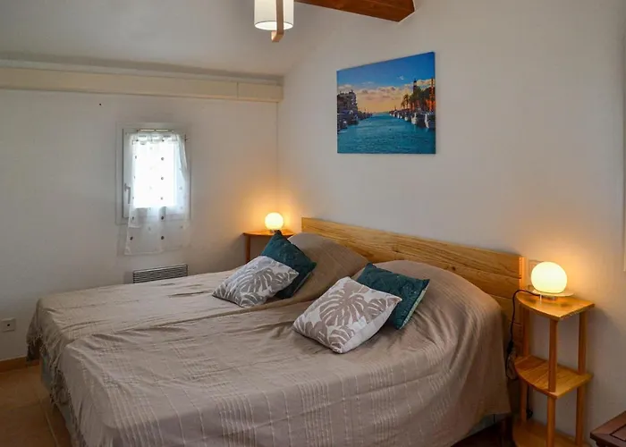3 Bedroom Gorgeous In * ポルティラーニュ